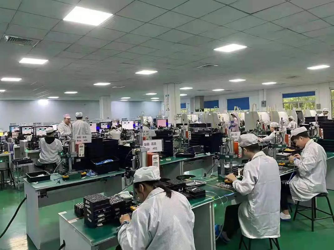 生產(chǎn)車(chē)間 #工廠實(shí)拍 #電子產(chǎn)品 #為一線員工點(diǎn)贊